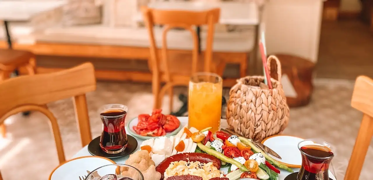 Nou Breakfast Club
