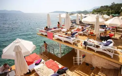 Nur Beach Hotel