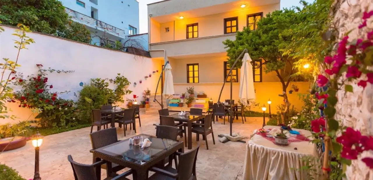Old Town Boutique Hotel