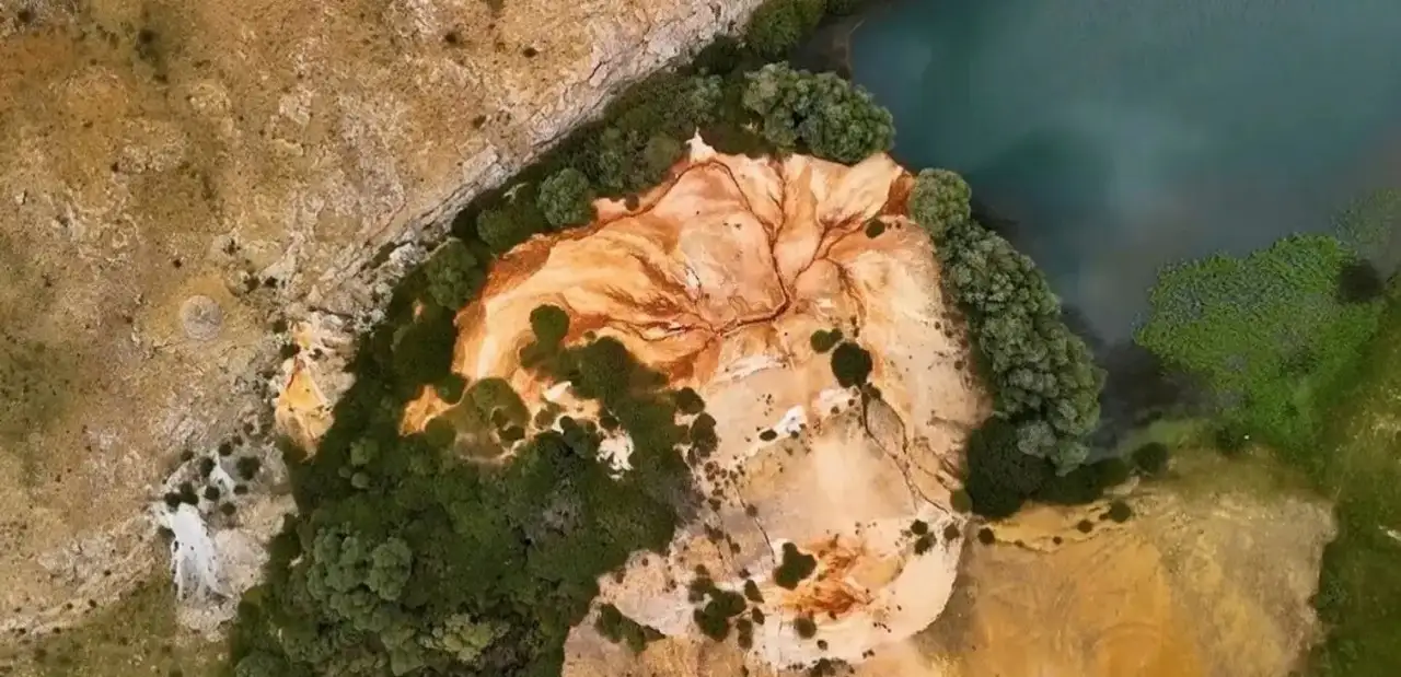 Otlukbeli Gölü
