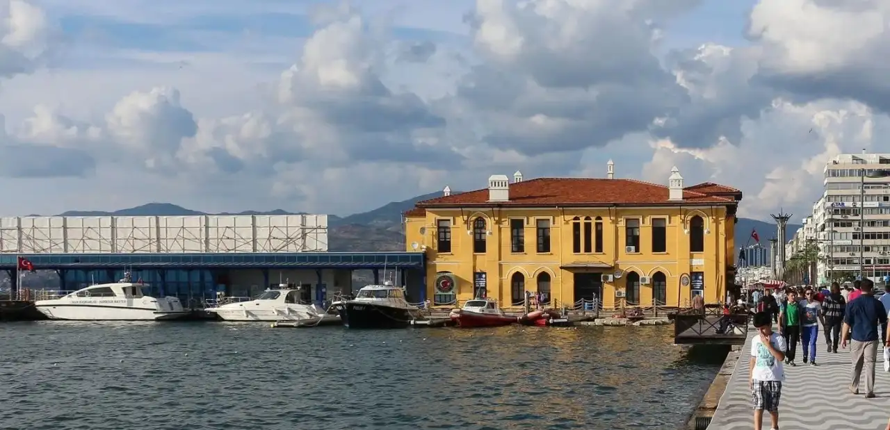 Pasaport Vapur İskelesi