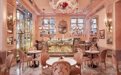 Patisserie De Pera (Pera Pastanesi)