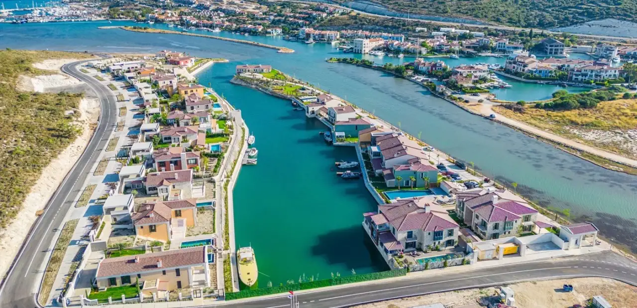 Port Alaçatı