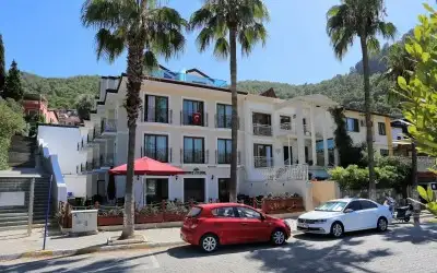 Q&S Cennet Life Hotel