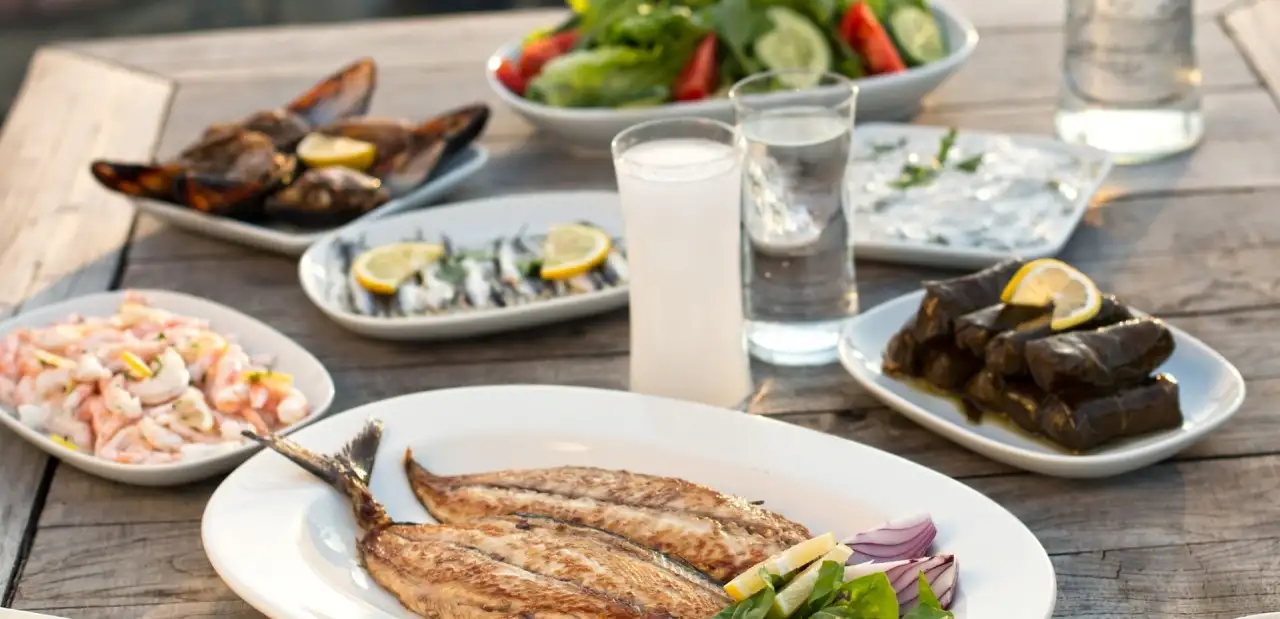 Kadıköy'ün En İyi Rakı Balık Mekanları: En İyi 10 Rakı Balık Mekanı