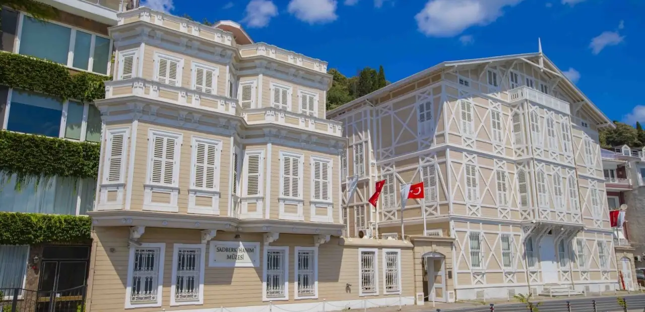 Sadberk Hanım Müzesi