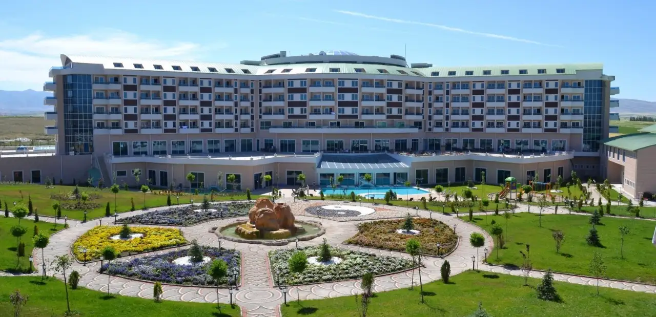 Safran Thermal Resort