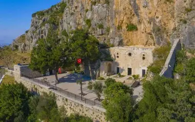 Saint Pierre Kilisesi