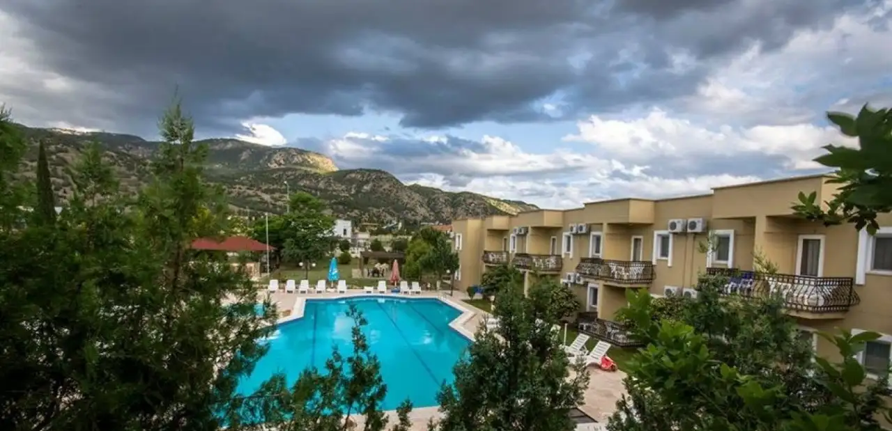Şamdan Termal Otel