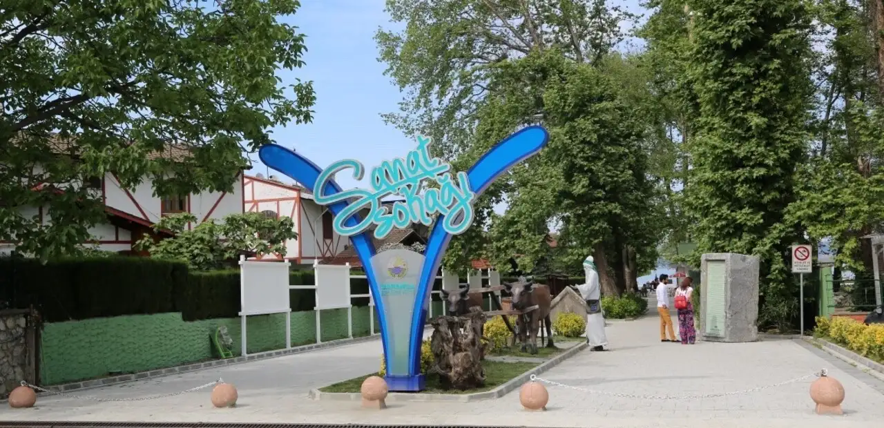 Sapanca Sanat Sokağı