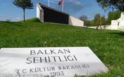 Sarayiçi Balkan Şehitliği