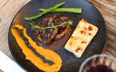 Sipster Restaurant & Bar