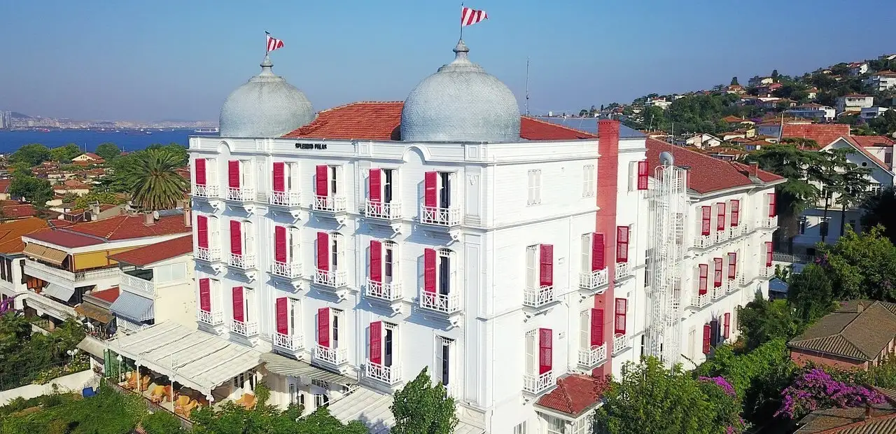 Splendid Palas Hotel