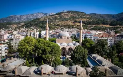 Sultan Camii ve Külliyesi
