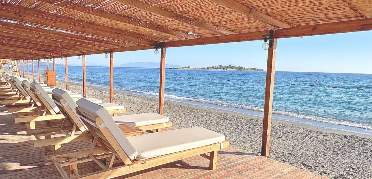 Sun Beach Akarca