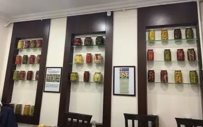 Tarihi Nato Lokantası