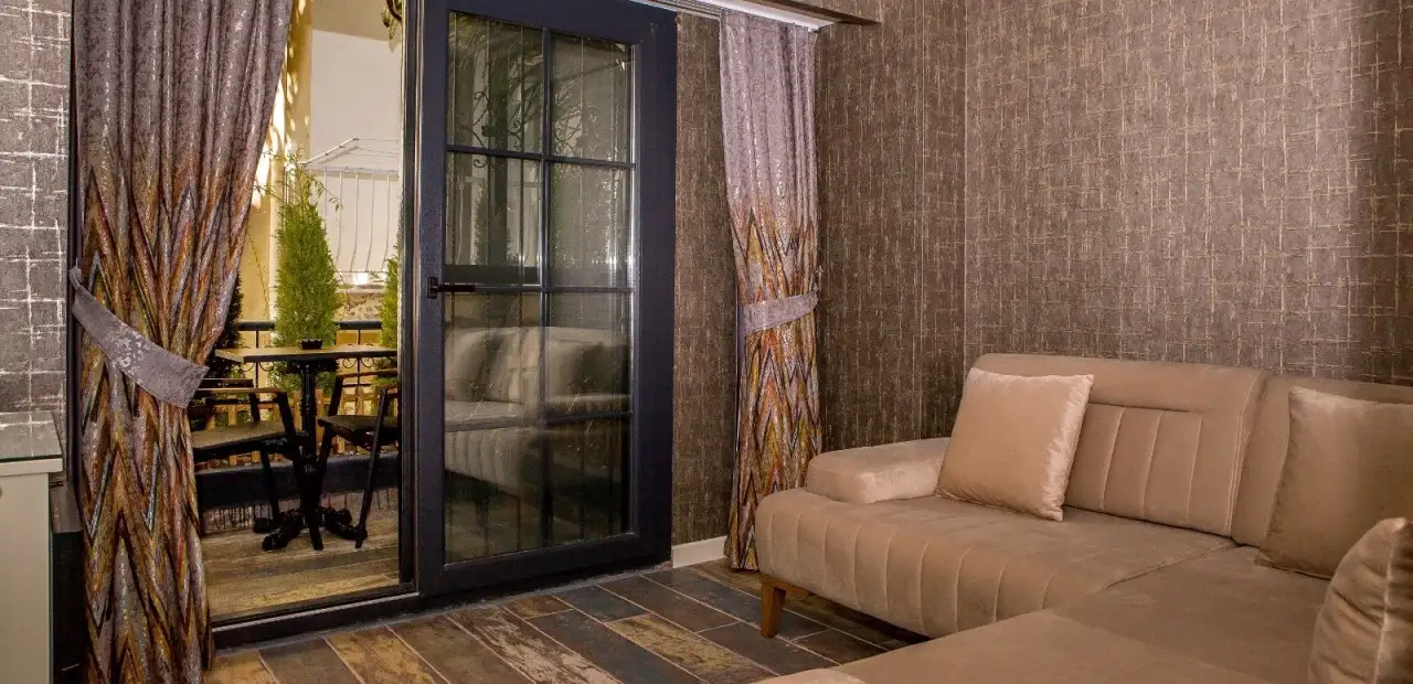 The Lea Hotel & Suite