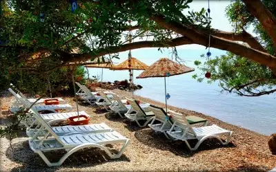 Turnalı Boncuk Koyu Kamp Alanı