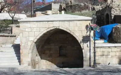 Üç Lüleli Çeşme