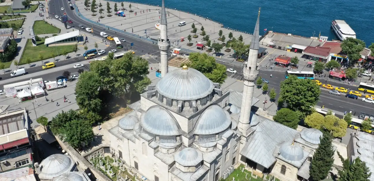 Üsküdar Mihrimah Sultan Camii
