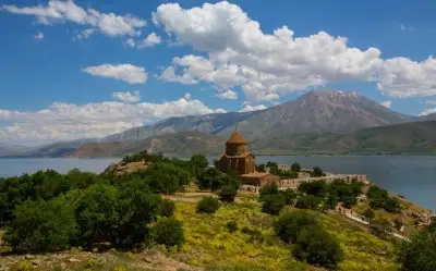 Van Gezilecek En İyi Yerler: Van’da Görmeniz Gereken En İyi 20 Yer Tavsiyesi