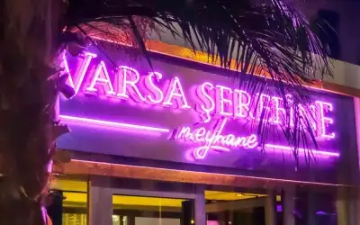 Varsa Şerefine Meyhane