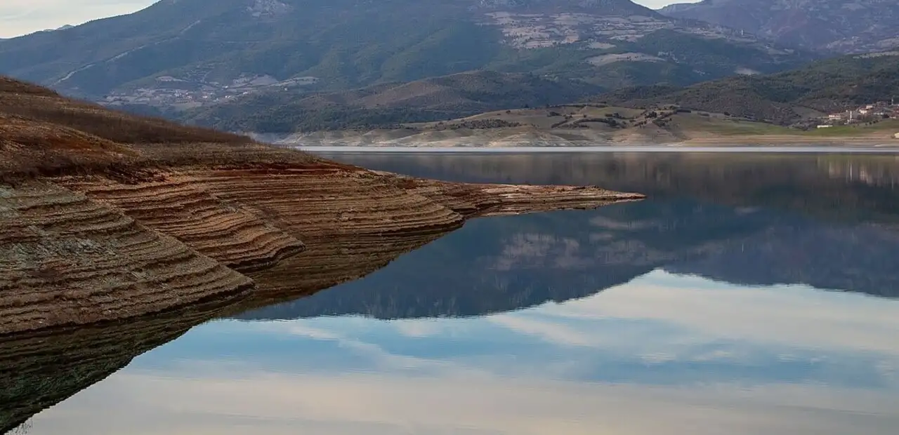 Vezirsuyu Tabiat Parkı