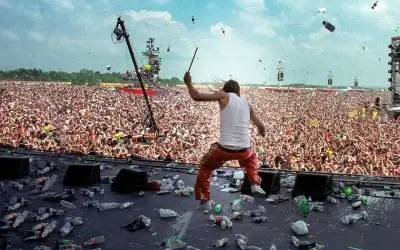 Woodstock 1999 Festivali: Müzik Tarihinin En Kötü Günlerinden Bir Tanesi