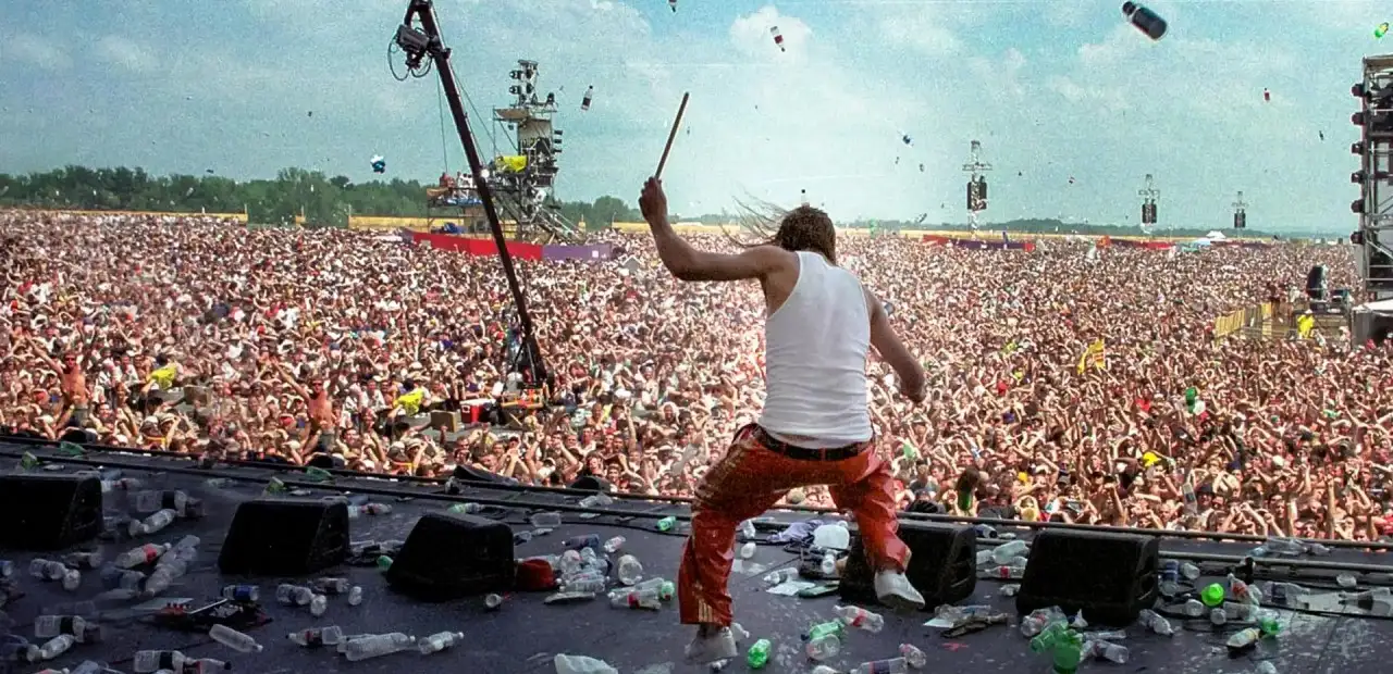 Woodstock 1999 Festivali: Müzik Tarihinin En Kötü Günlerinden Bir Tanesi