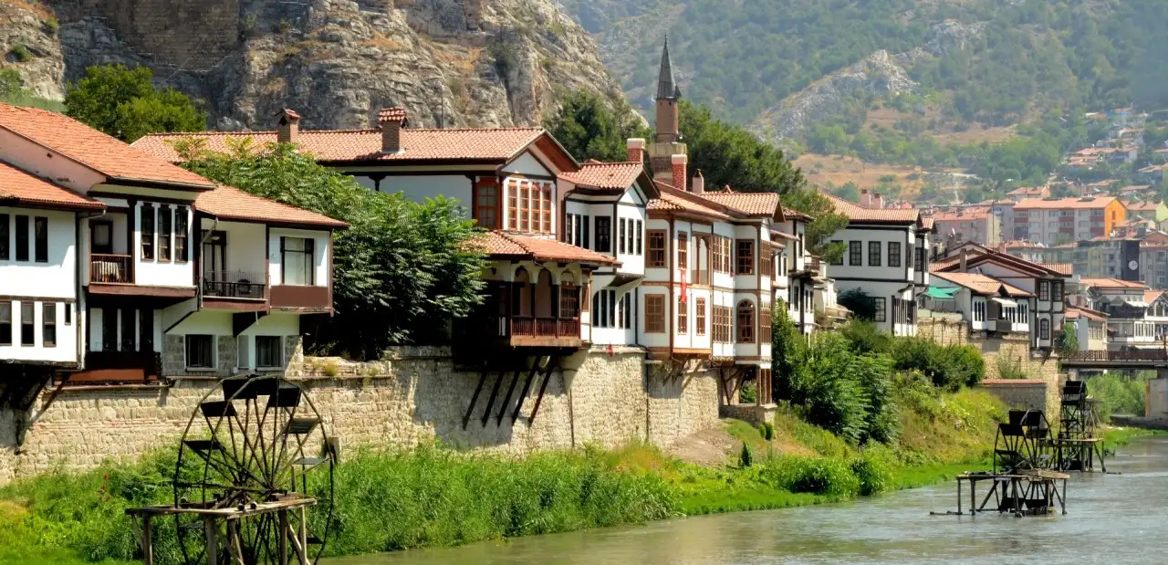 Amasya Gezilecek Yerler: Amasya'da Mutlaka Görmeniz Gereken 15 Yer