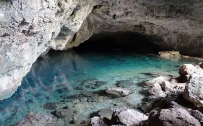 Zeus Mağarası